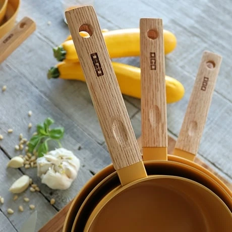 Casserole Ector Induction Aluminium RevĂȘtu Manche En Bois 16 Cm Jaune â Image 3