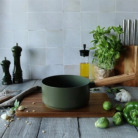 Casserole Ector Induction Aluminium RevĂȘtu Manche En Bois 18 Cm Vert â Image 2