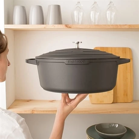 Cocotte Légère Ovale En Fonte D'aluminium 32 Cm 6,5 L Coloris Noir – Image 4